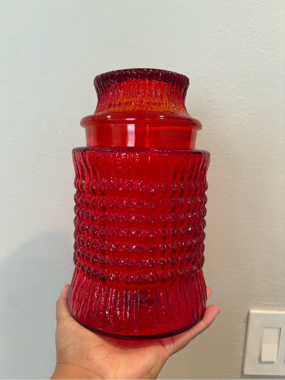 Vintage L.E. Smith Amberina Haystack 9” Canister UV Light Reactive Uranium - Picture 2 of 16